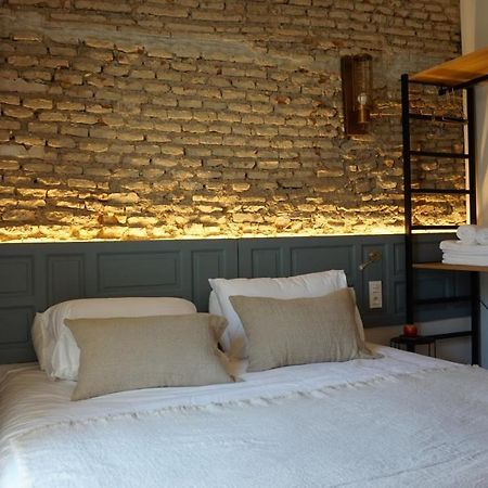San Jorge Suites Triana Севилья Экстерьер фото
