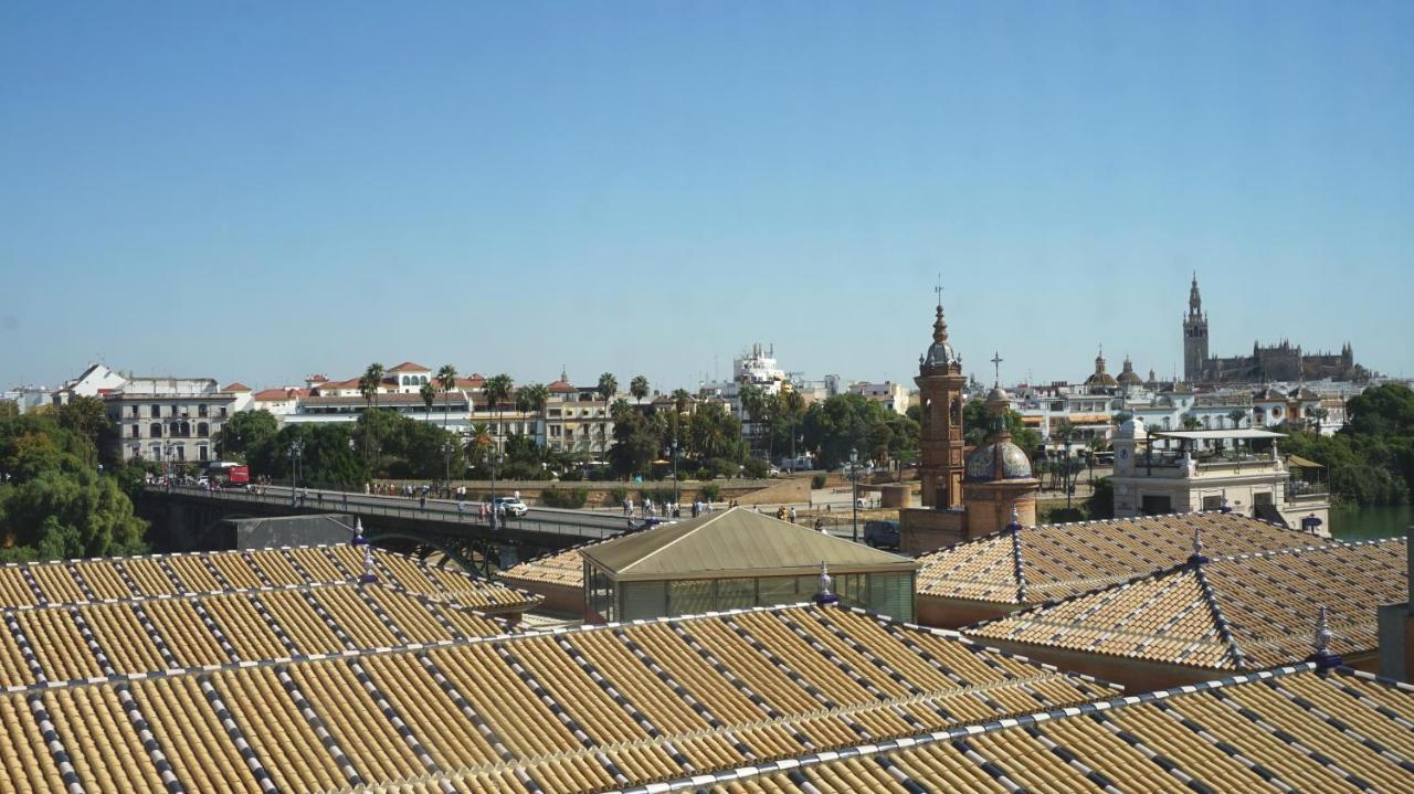 Estudios Y Atico Vistas De Triana Севилья Экстерьер фото